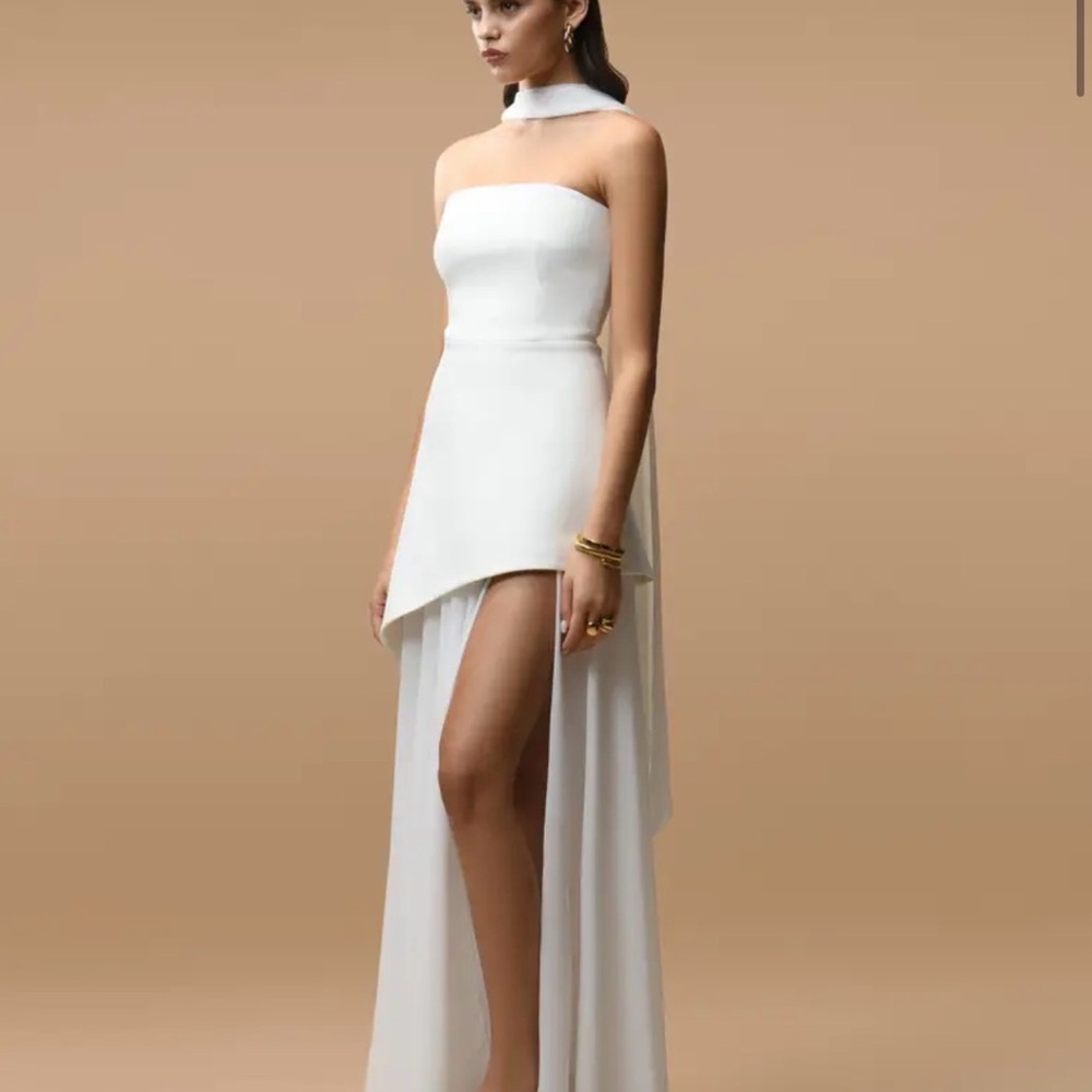 Chic Strapless White Dress